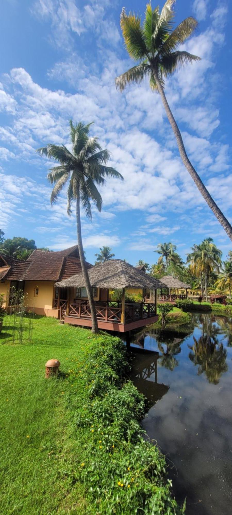 Ameya Kerala Hotel Alappuzha Exterior photo